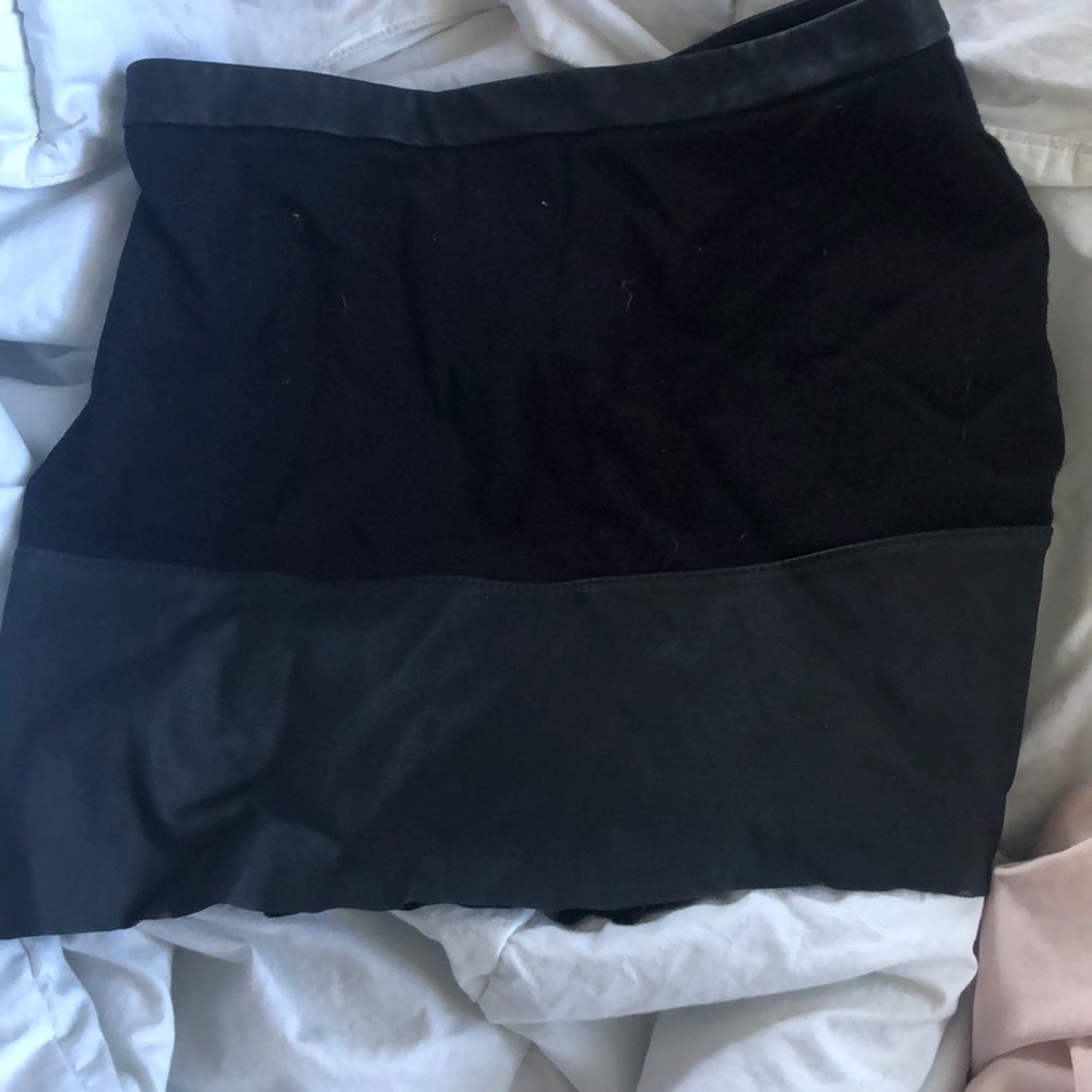 Leather skirt express